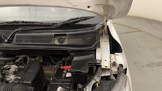 Used 2020 Renault Triber RXZ Petrol Manual engine ENGINE LEFT SIDE HINGE & APRON VIEW