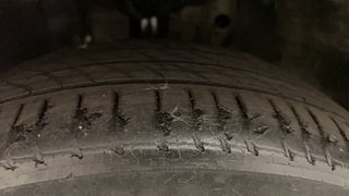 Used 2016 Skoda Superb [2016-2019] L&K TSI AT Petrol Automatic tyres LEFT FRONT TYRE TREAD VIEW
