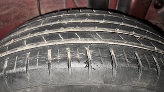 Used 2018 Hyundai Elite i20 [2018-2020] Asta 1.2 Dual Tone Petrol Manual tyres LEFT REAR TYRE TREAD VIEW