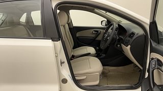 Used 2013 Volkswagen Polo [2010-2014] Comfortline 1.2L (P) Petrol Manual interior RIGHT SIDE FRONT DOOR CABIN VIEW