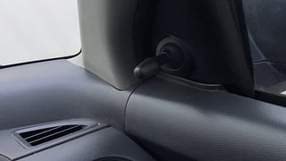 Used 2010 Maruti Suzuki Swift [2007-2011] VXi Petrol Manual top_features Adjustable ORVM