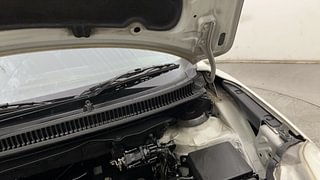 Used 2017 Maruti Suzuki Baleno [2015-2019] Zeta AT Petrol Petrol Automatic engine ENGINE LEFT SIDE HINGE & APRON VIEW