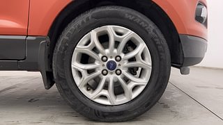 Used 2014 Ford EcoSport [2013-2015] Titanium 1.0L Ecoboost Petrol Manual tyres RIGHT FRONT TYRE RIM VIEW