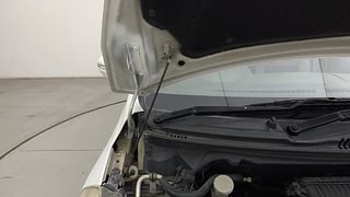 Used 2016 Maruti Suzuki Ertiga [2015-2018] ZXI Petrol Manual engine ENGINE RIGHT SIDE HINGE & APRON VIEW