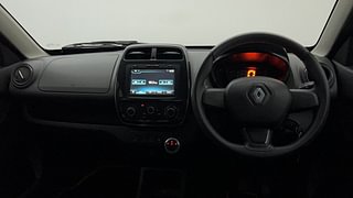 Used 2019 Renault Kwid [2015-2019] 1.0 RXT AMT Opt Petrol Automatic interior DASHBOARD VIEW