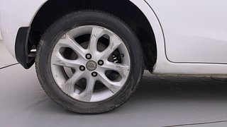 Used 2014 Nissan Micra [2013-2020] XV CVT Petrol Automatic tyres RIGHT REAR TYRE RIM VIEW