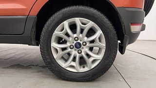 Used 2014 Ford EcoSport [2013-2015] Titanium 1.0L Ecoboost Petrol Manual tyres LEFT REAR TYRE RIM VIEW