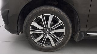 Used 2022 Honda Amaze 1.2 VX CVT i-VTEC Petrol Automatic tyres LEFT FRONT TYRE RIM VIEW