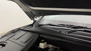 Used 2022 mg-motors Hector 1.5 Shine Petrol Turbo CVT Petrol Automatic engine ENGINE RIGHT SIDE HINGE & APRON VIEW