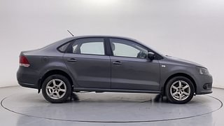 Used 2013 volkswagen Vento 1.6L Highline Diesel Diesel Manual exterior RIGHT SIDE VIEW