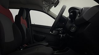 Used 2019 Renault Kwid [2015-2019] 1.0 RXT AMT Opt Petrol Automatic interior RIGHT SIDE FRONT DOOR CABIN VIEW