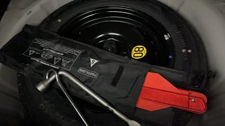 Used 2017 Maruti Suzuki Baleno [2015-2019] Zeta AT Petrol Petrol Automatic tyres SPARE TYRE VIEW