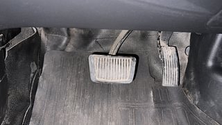 Used 2018 Hyundai Grand i10 [2017-2020] Sportz (O) AT 1.2 Kappa VTVT Petrol Automatic interior PEDALS VIEW