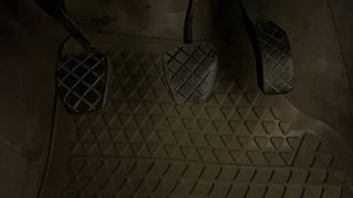 Used 2013 Volkswagen Polo [2010-2014] Comfortline 1.2L (P) Petrol Manual interior PEDALS VIEW