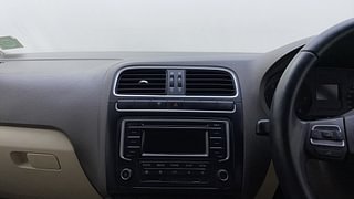 Used 2013 volkswagen Vento 1.6L Highline Diesel Diesel Manual top_features Integrated (in-dash) music system