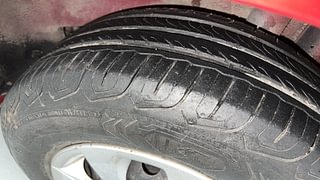 Used 2015 Hyundai Elite i20 [2014-2018] Magna 1.2 Petrol Manual tyres LEFT REAR TYRE TREAD VIEW