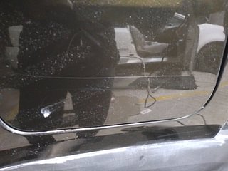Used 2018 Renault Kwid [2015-2019] 1.0 RXT AMT Opt Petrol Automatic dents MINOR SCRATCH