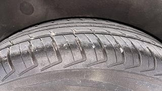 Used 2014 Hyundai i10 [2010-2016] Era Petrol Petrol Manual tyres RIGHT REAR TYRE TREAD VIEW