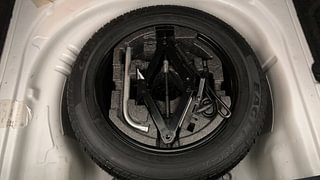 Used 2016 Skoda Superb [2016-2019] L&K TSI AT Petrol Automatic tyres SPARE TYRE VIEW
