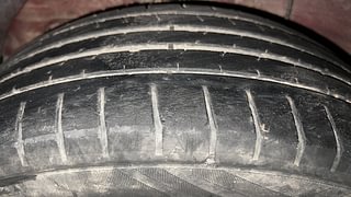 Used 2018 Hyundai Elite i20 [2018-2020] Asta 1.2 Dual Tone Petrol Manual tyres RIGHT REAR TYRE TREAD VIEW