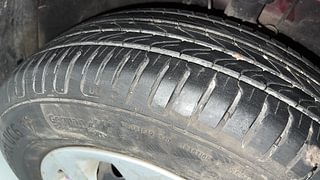 Used 2015 Hyundai Elite i20 [2014-2018] Magna 1.2 Petrol Manual tyres RIGHT FRONT TYRE TREAD VIEW