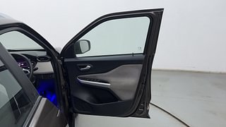 Used 2021 Nissan Magnite XV Petrol Manual interior RIGHT FRONT DOOR OPEN VIEW
