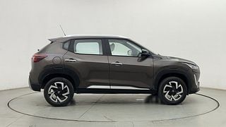 Used 2021 Nissan Magnite XV Petrol Manual exterior RIGHT SIDE VIEW