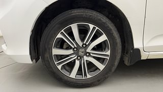 Used 2022 Honda Amaze 1.2 VX CVT i-VTEC Petrol Automatic tyres LEFT FRONT TYRE RIM VIEW
