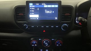 Used 2019 Hyundai Venue [2019-2022] SX 1.0 Turbo Dual Tone Petrol Manual interior MUSIC SYSTEM & AC CONTROL VIEW