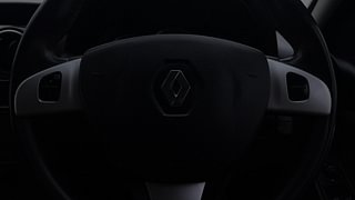 Used 2017 Renault Duster [2015-2019] 110 PS RXZ 4X2 MT Diesel Manual top_features Airbags