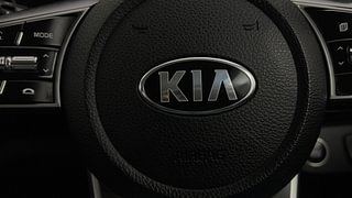 Used 2020 Kia Seltos HTK Plus G Petrol Manual top_features Airbags