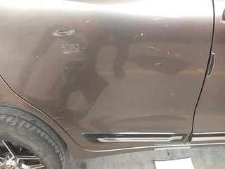 Used 2021 Maruti Suzuki Swift VXI AMT Petrol Automatic dents MINOR SCRATCH