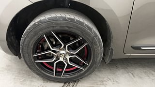 Used 2021 Maruti Suzuki Swift VXI AMT Petrol Automatic tyres LEFT FRONT TYRE RIM VIEW