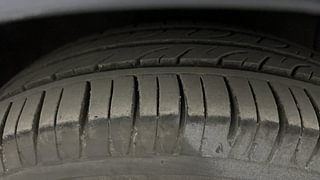 Used 2016 Hyundai Grand i10 Asta AT 1.2 Kappa VTVT Petrol Automatic tyres RIGHT FRONT TYRE TREAD VIEW