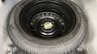 Used 2015 Honda City [2014-2017] V Diesel Diesel Manual tyres SPARE TYRE VIEW