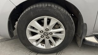 Used 2019 Toyota Innova Crysta [2016-2020] 2.4 G Diesel Manual tyres LEFT FRONT TYRE RIM VIEW