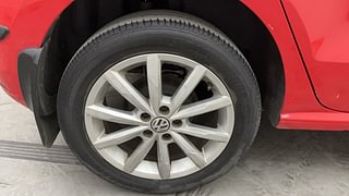 Used 2018 volkswagen Polo Highline Plus 1.0 MPI Petrol Manual tyres RIGHT REAR TYRE RIM VIEW