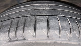 Used 2018 Honda BR-V [2016-2020] V CVT Petrol Petrol Automatic tyres RIGHT REAR TYRE TREAD VIEW