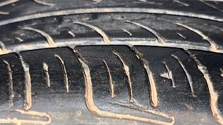 Used 2016 Honda Jazz VX Petrol Petrol Manual tyres RIGHT FRONT TYRE TREAD VIEW