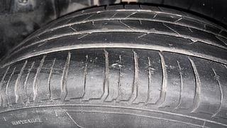 Used 2020 Maruti Suzuki S-Cross Zeta 1.5 AT Petrol Automatic tyres RIGHT REAR TYRE TREAD VIEW