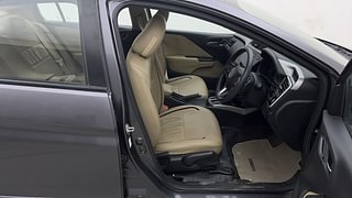 Used 2019 Honda City [2017-2020] V CVT Petrol Automatic interior RIGHT SIDE FRONT DOOR CABIN VIEW