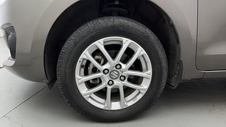 Used 2021 Maruti Suzuki Swift ZXI AMT Petrol Automatic tyres LEFT FRONT TYRE RIM VIEW