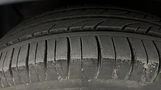 Used 2016 Hyundai Grand i10 Asta AT 1.2 Kappa VTVT Petrol Automatic tyres LEFT FRONT TYRE TREAD VIEW