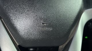 Used 2017 Mahindra KUV100 NXT [2017-2020] K8 D 6 STR Diesel Manual top_features Airbags