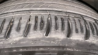 Used 2022 Honda City V CVT Petrol Automatic tyres RIGHT FRONT TYRE TREAD VIEW