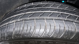 Used 2024 Renault Kiger RXZ MT Petrol Manual tyres RIGHT FRONT TYRE TREAD VIEW