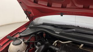 Used 2018 volkswagen Polo Highline Plus 1.0 MPI Petrol Manual engine ENGINE RIGHT SIDE HINGE & APRON VIEW