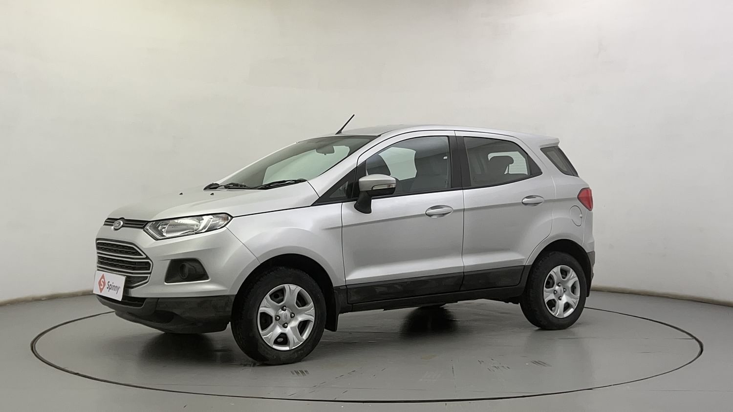 LEFT FRONT CORNER VIEW