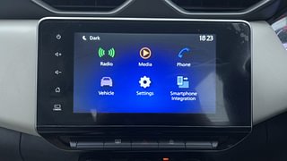 Used 2021 Nissan Magnite XV Petrol Manual top_features Integrated (in-dash) music system