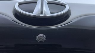 Used 2022 Tata Nexon XZ Plus (O) Petrol Manual top_features Rear camera
